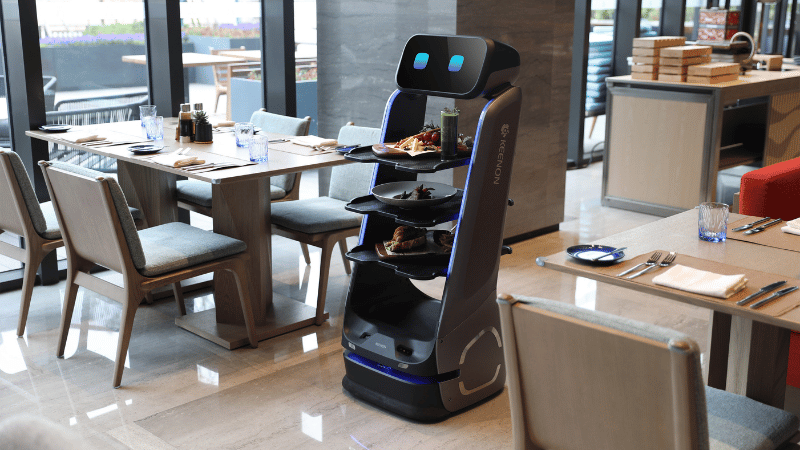 Robot voert taken uit in restaurant